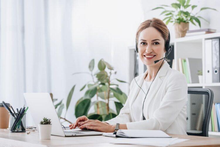 Operadora de un contact Center BPO en Colombia para Empresas